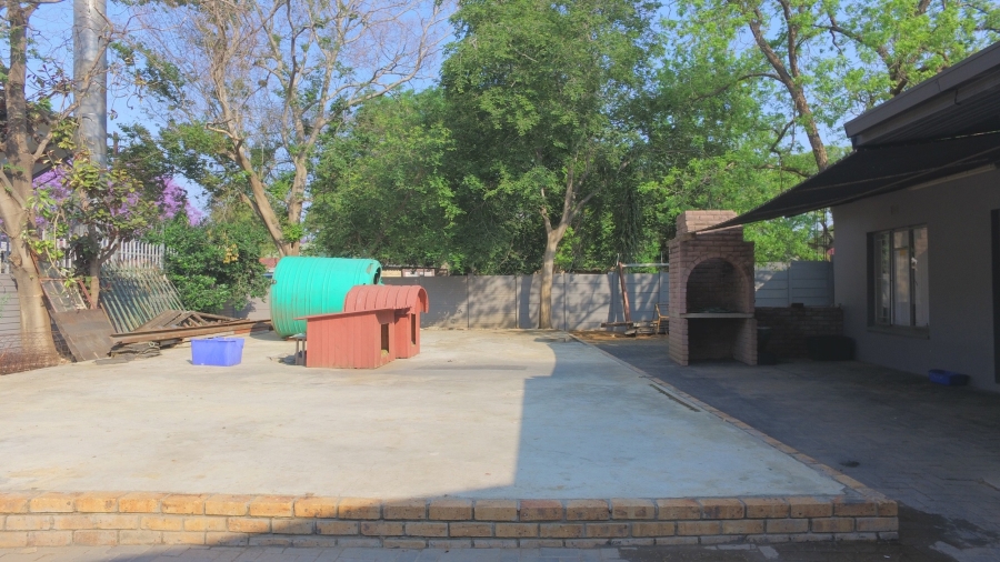 Commercial Property for Sale in Bodorp North West